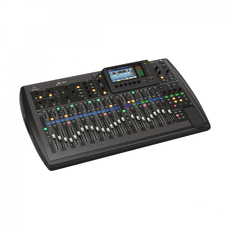 BEHRINGER X32 - цифровой микшер, 32 входа,16 шин, 6 mute групп, 8 DCA групп - Звуковое и световое оборудование, музыкальные инструменты.